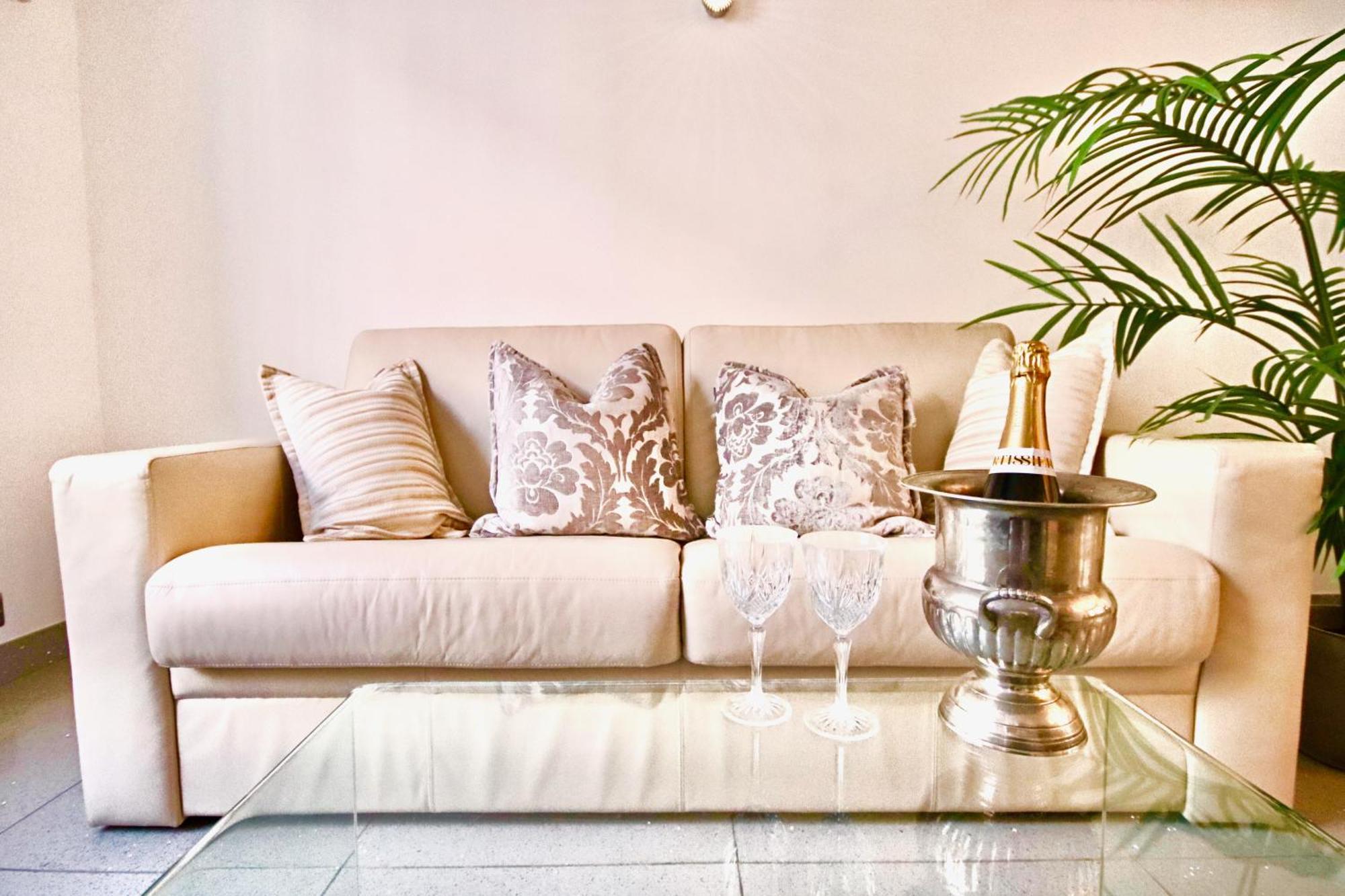 Victoria Belgravia Townhouse Apartment Лондон Екстериор снимка