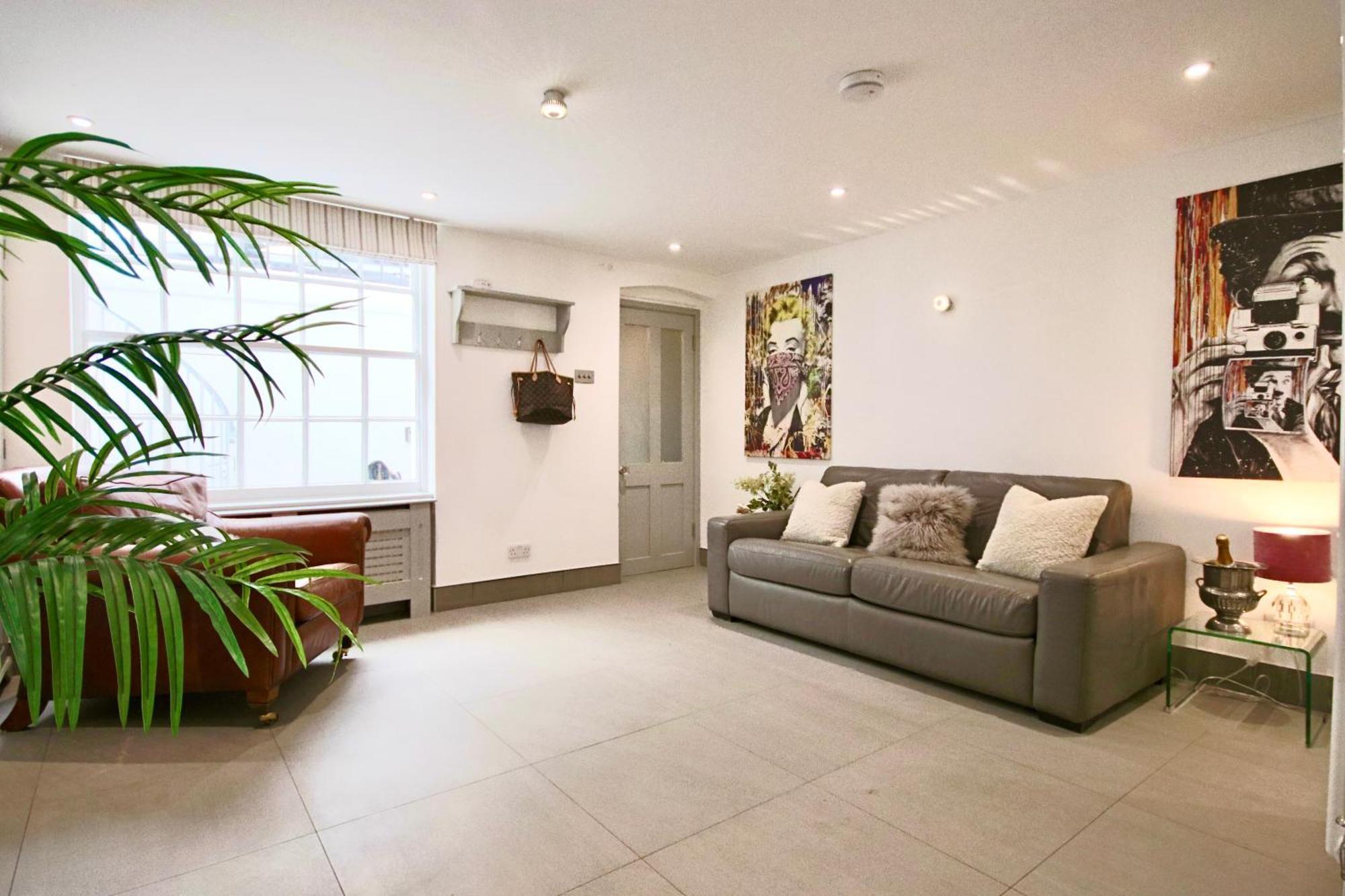 Victoria Belgravia Townhouse Apartment Лондон Екстериор снимка