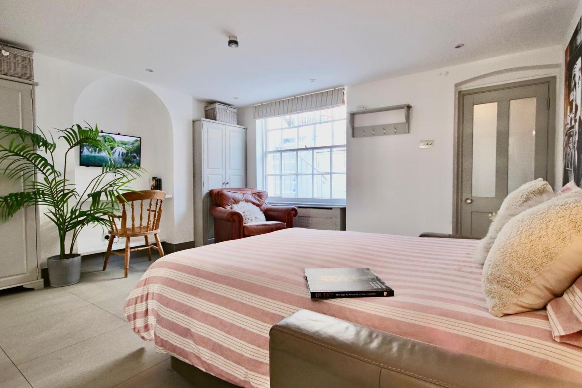 Victoria Belgravia Townhouse Apartment Лондон Екстериор снимка