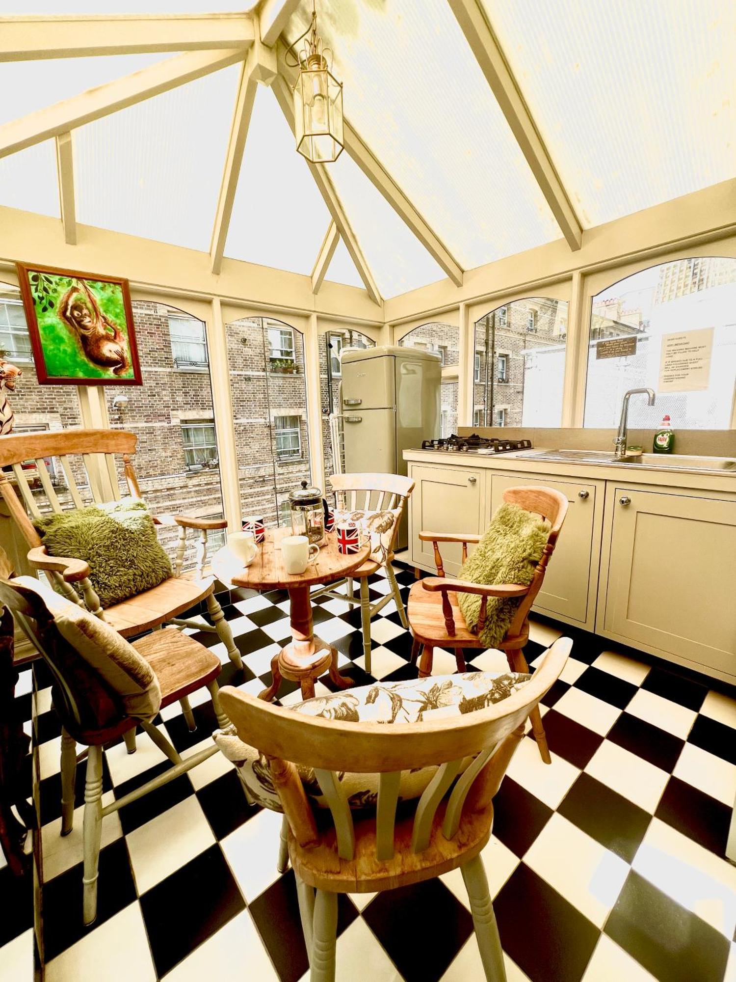 Victoria Belgravia Townhouse Apartment Лондон Екстериор снимка